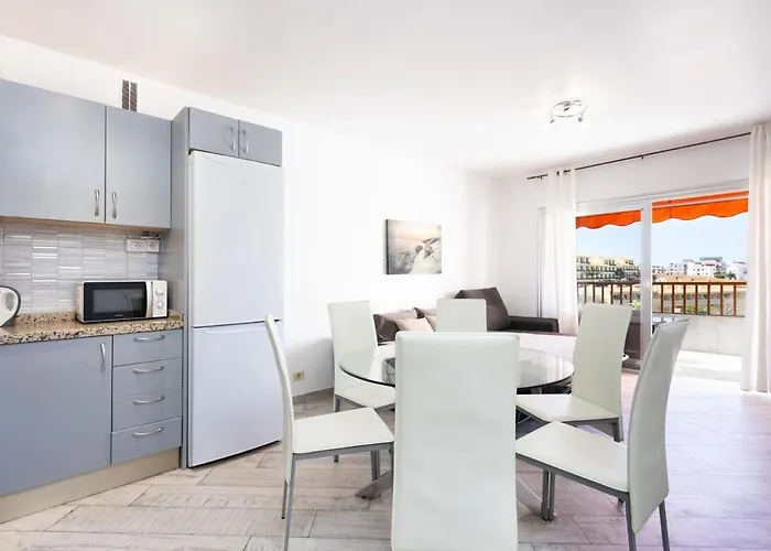 Bright & Elegant Duplex With Terrace And Pool, Just Steps From Puerto Colon Apartment *