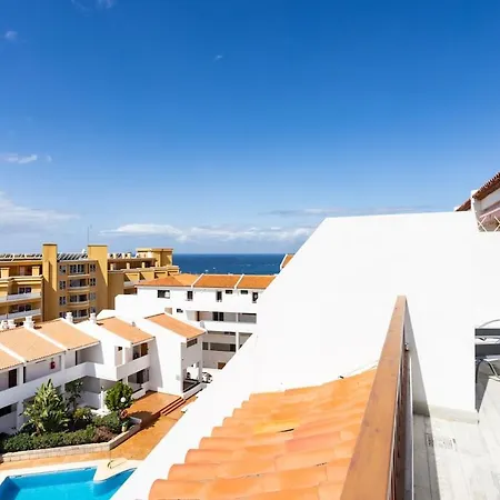 Bright&elegant Duplex With Terrace&pool, Just Steps From Puerto Colón *