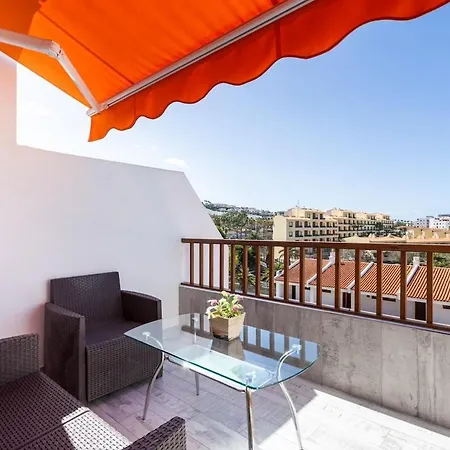 Bright & Elegant Duplex With Terrace And Pool, Just Steps From Puerto Colon * 아데제