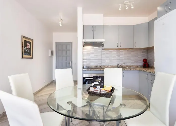 Bright & Elegant Duplex With Terrace And Pool, Just Steps From Puerto Colon * Costa Adeje