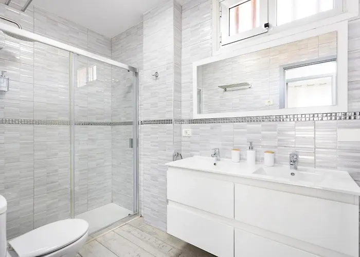 Bright & Elegant Duplex With Terrace And Pool, Just Steps From Puerto Colon Costa Adeje