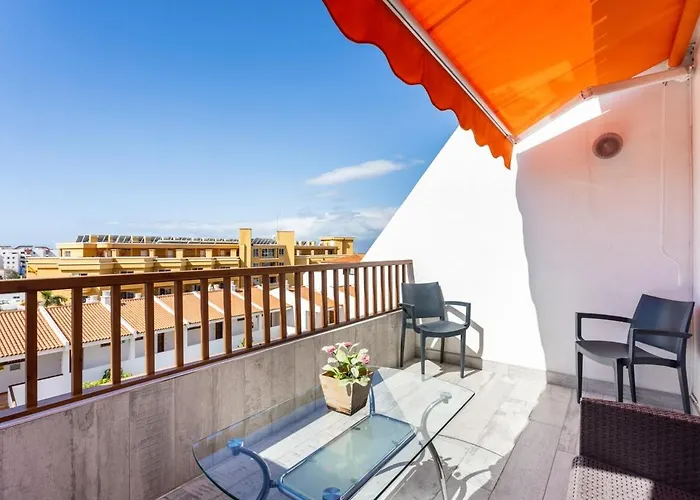 Bright & Elegant Duplex With Terrace And Pool, Just Steps From Puerto Colon Lägenhet Costa Adeje (Tenerife)